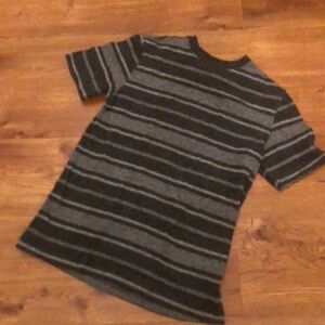 Gray and black striped tee